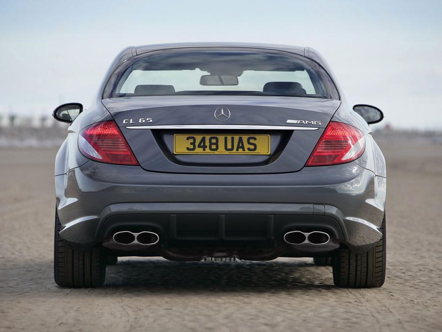  Mercedes-Benz CL65 AMG 2007 года  (UK) (фото 21 из 27)